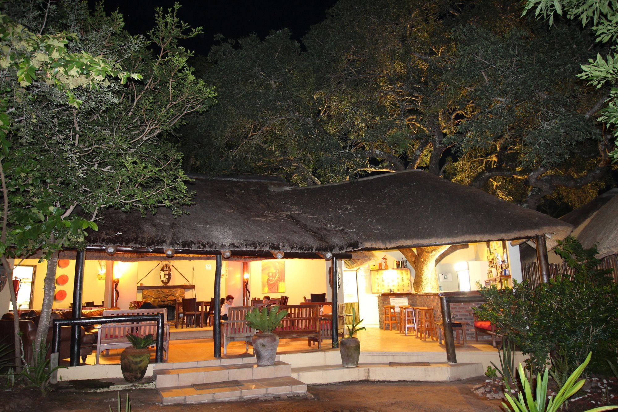 Thornhill Safari Lodge โฮดสปรูท ภายนอก รูปภาพ